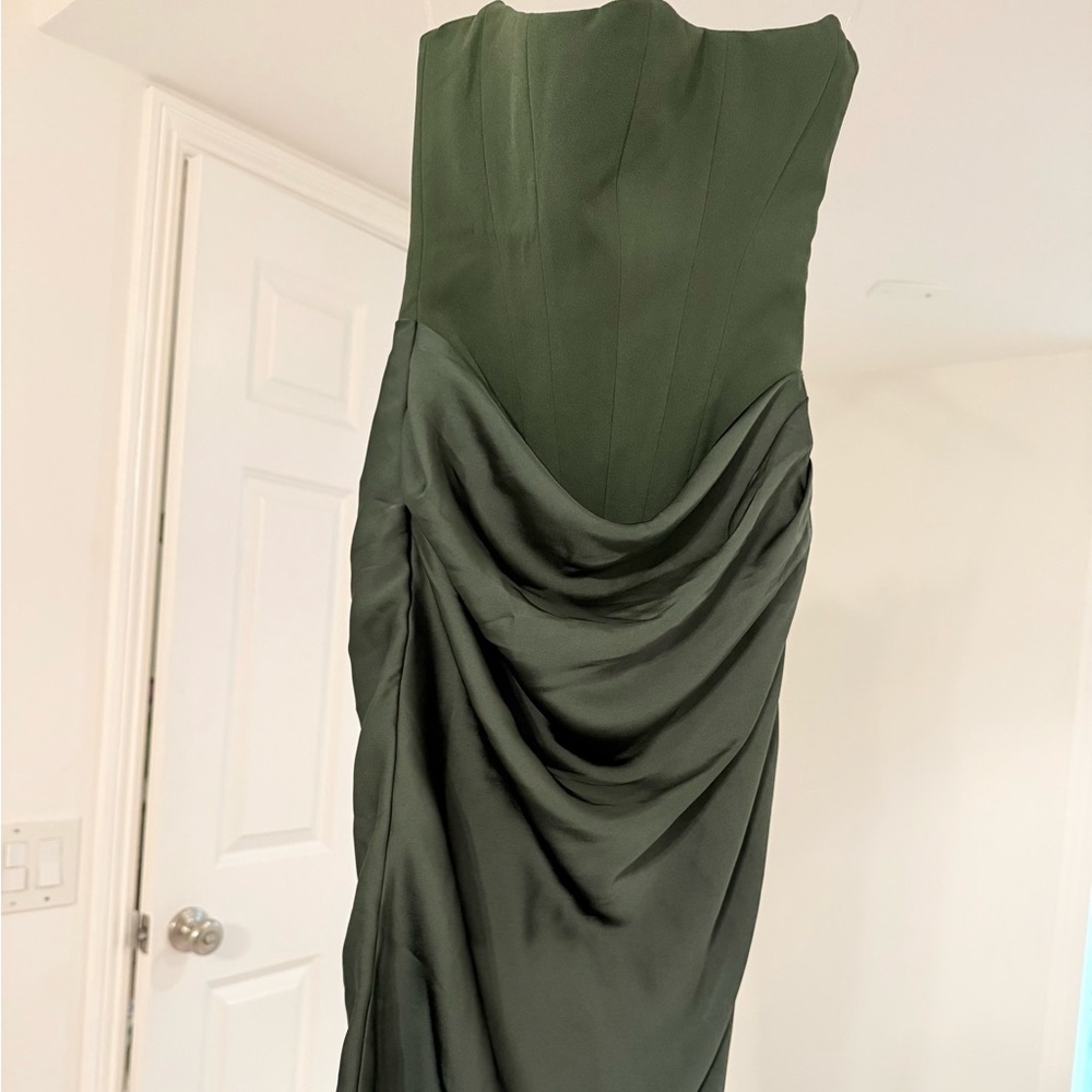 HOUSE OF CB Persephone Olive Green Strapless Corset Maxi/Size XS- cup A-C NWOT - Picture 7 of 8